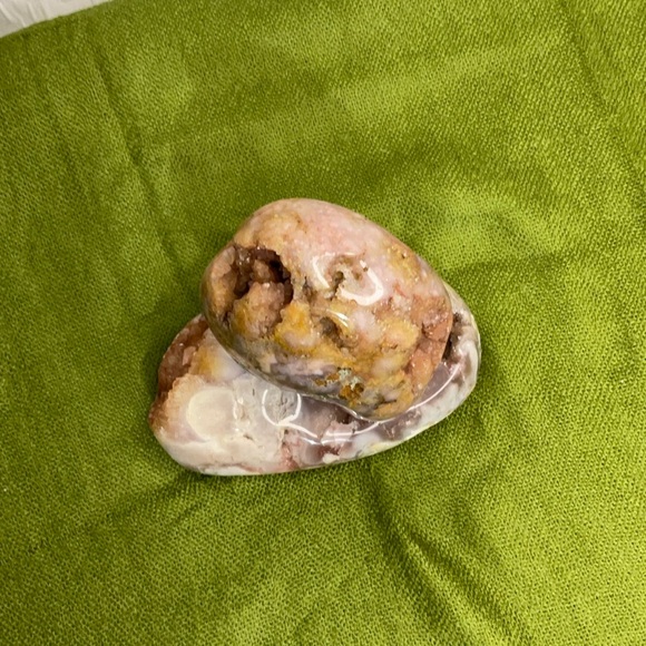 Natural Stone Sculpture - Pink Amethyst Free Form - Picture 2 of 12